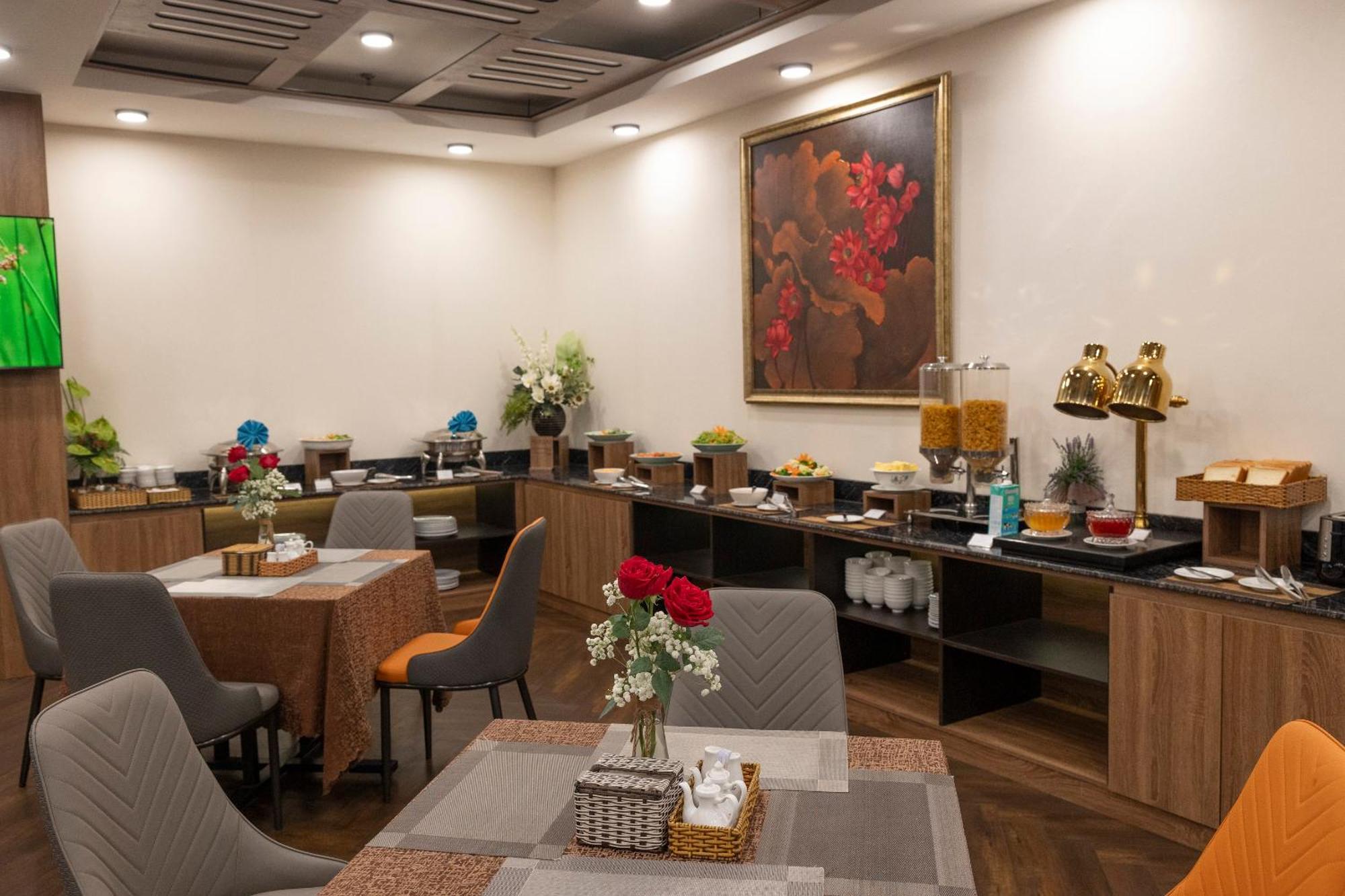 Viet Lotus Saigon Hotel Ho Chi Minh City Exterior photo