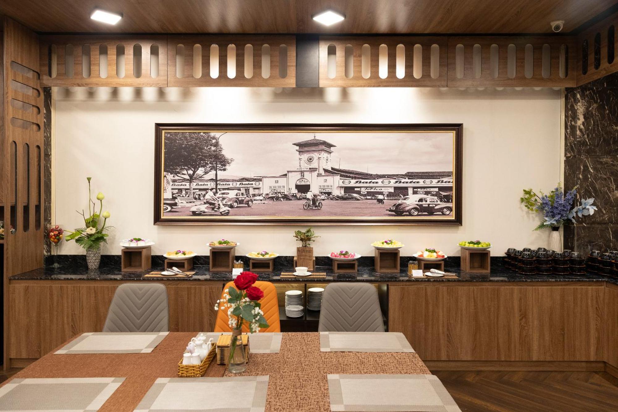 Viet Lotus Saigon Hotel Ho Chi Minh City Exterior photo