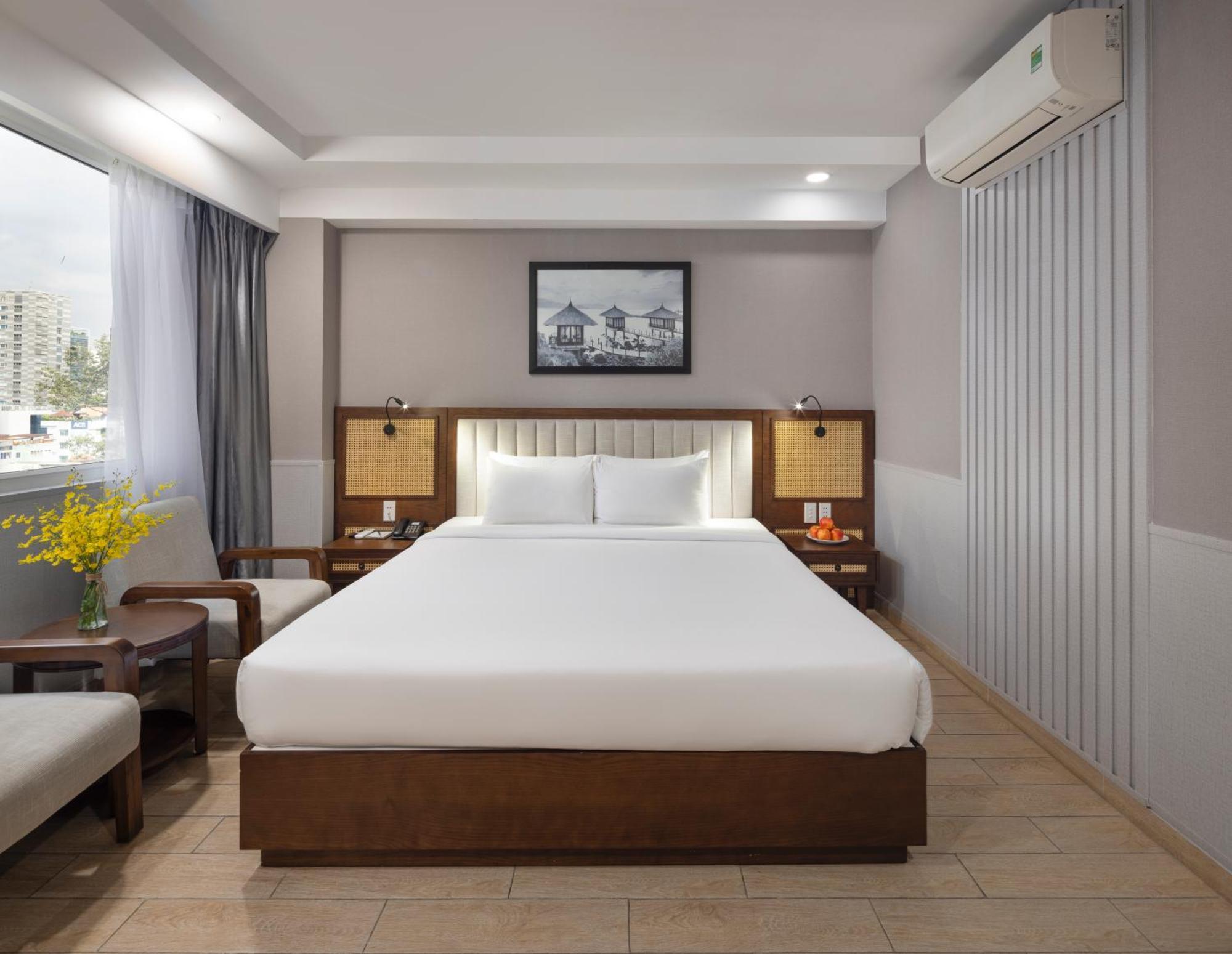 Viet Lotus Saigon Hotel Ho Chi Minh City Exterior photo