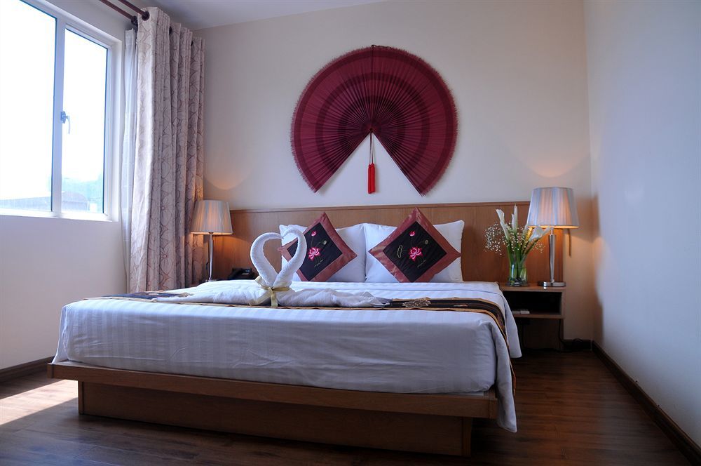 Viet Lotus Saigon Hotel Ho Chi Minh City Exterior photo